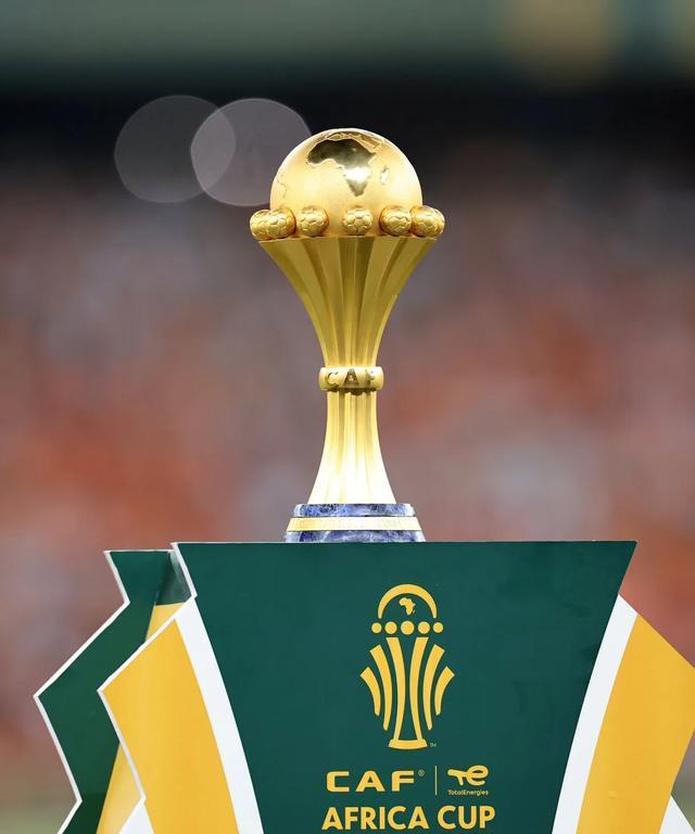 掘金约基奇豪取三双助球队连胜（约基奇砍下三双，助掘金再取连胜）