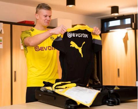 主帅赛后表态耐人寻味（主帅赛后言论意味深长）