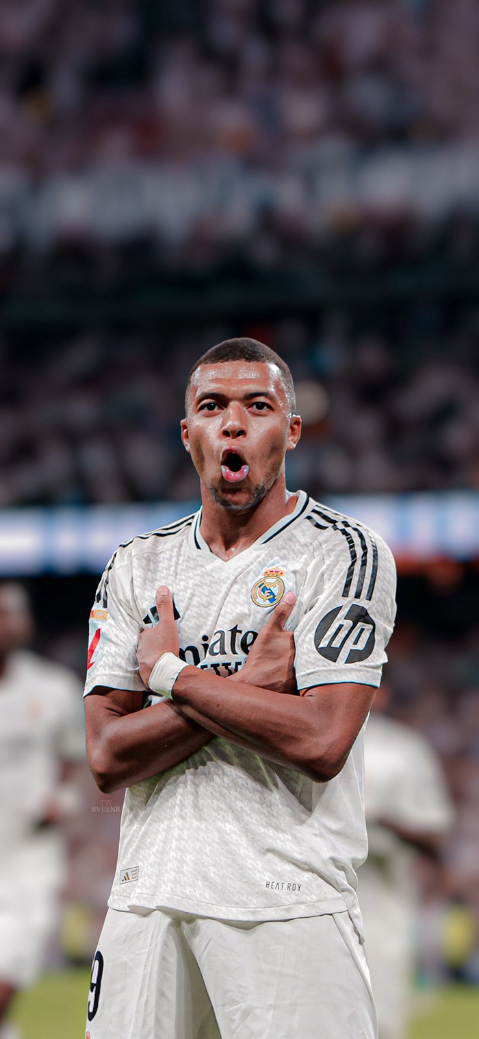 年轻后腰成长速度堪比开挂（年轻后腰的成长宛如火箭加速）