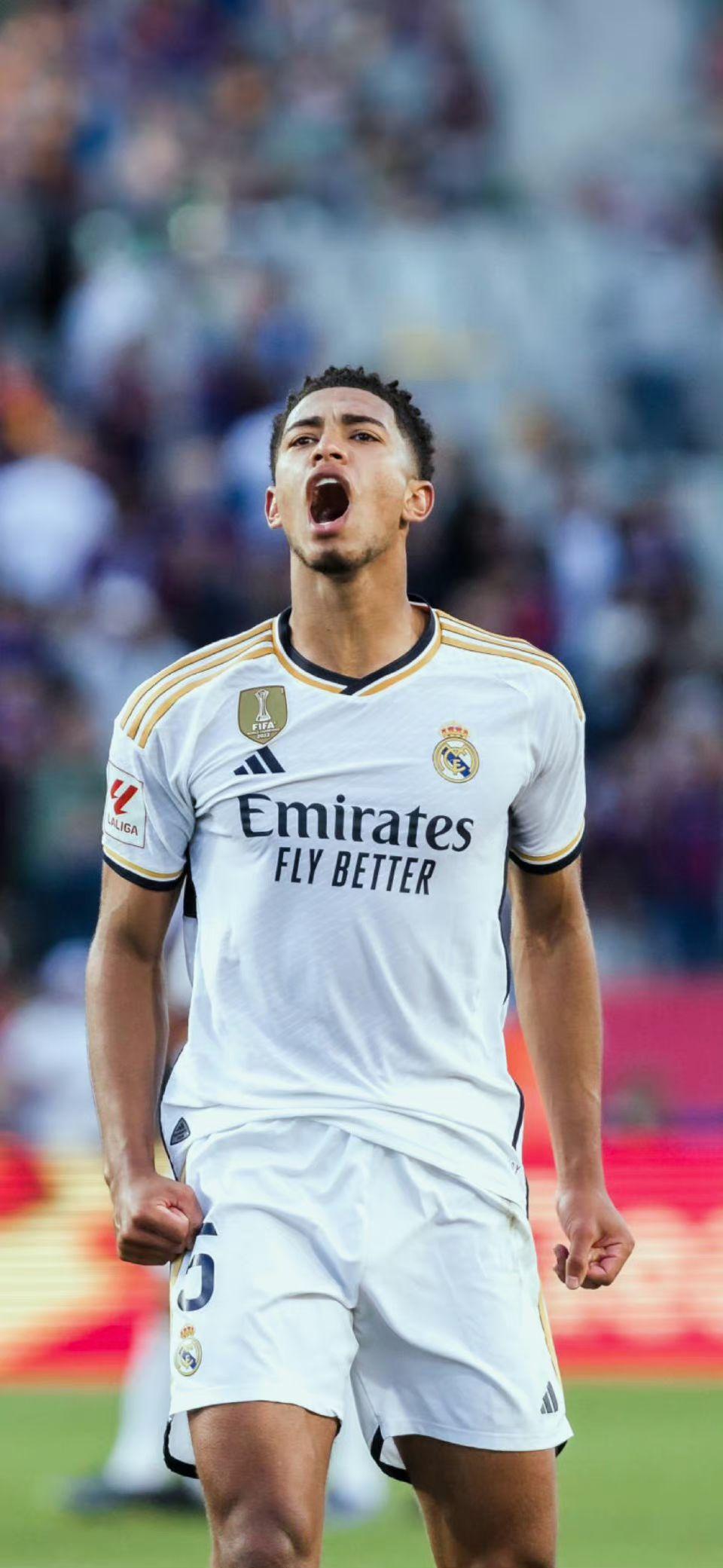 记者：卡马文加腿筋疼痛，可能缺席法国与乌克兰的比赛（记者称卡马文加腿筋不适，恐无缘法国对乌克兰之战）