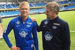 关于尤尔曼德的勒沃库森：1、核心阵型为4-2-3...（勒沃库森在尤尔曼德体系下：核心阵型为4-2-3...）