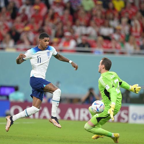 替补球员成为英雄（板凳奇兵一战封神）