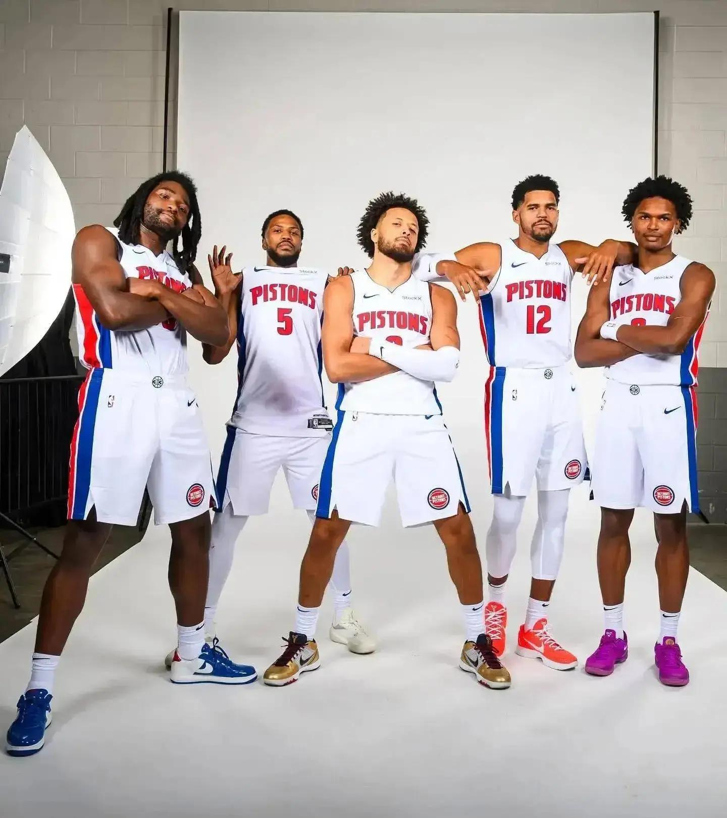 欢迎来到世界杯！四支新军分别抽到了德、西、阿、葡（世界杯开幕：四支新军分别抽中德国、西班牙、阿根廷、葡萄牙）