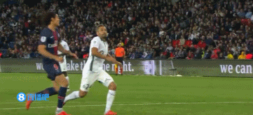 多特青春风暴持续席卷德甲（多特青春旋风再度横扫德甲）